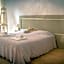 Breathtaking 4BD Apt 5min Walk to Duomo