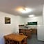 Allan Cunningham Motel