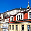 Residence Thunovska