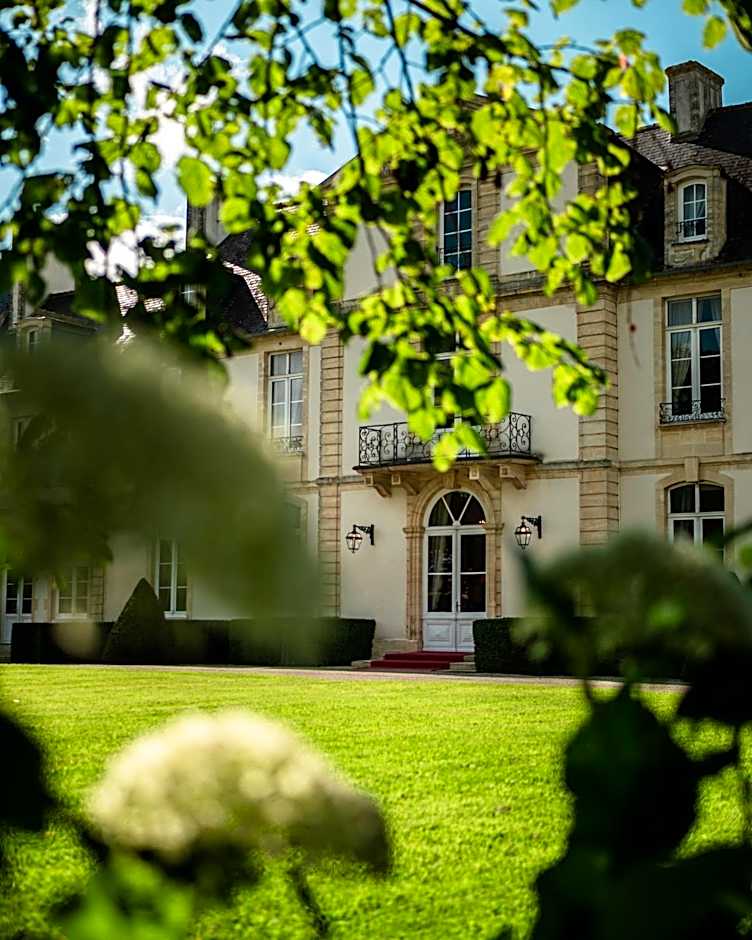 Grand Hôtel "Château de Sully" - Piscine & Spa -Teritoria