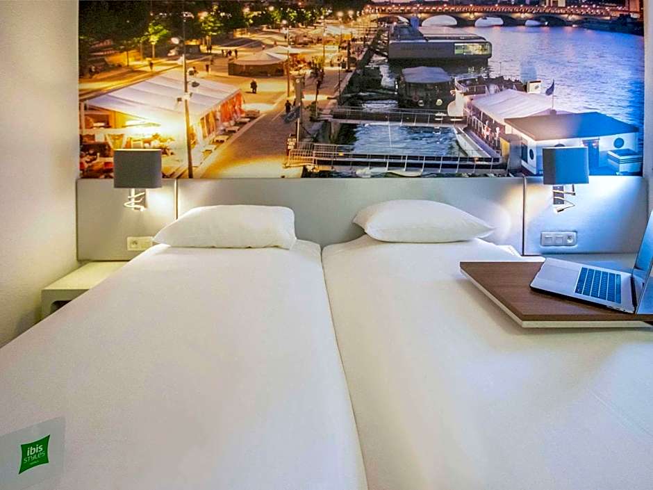 Ibis Styles Paris Tolbiac Bibliotheque
