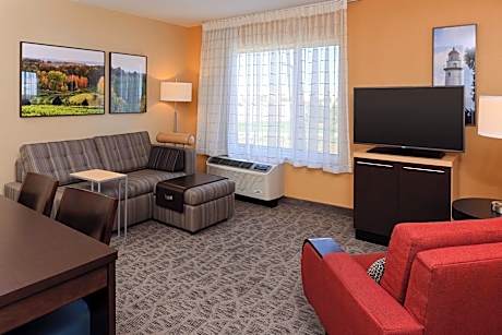 Suite, 2 Bedrooms (2 Double Beds)