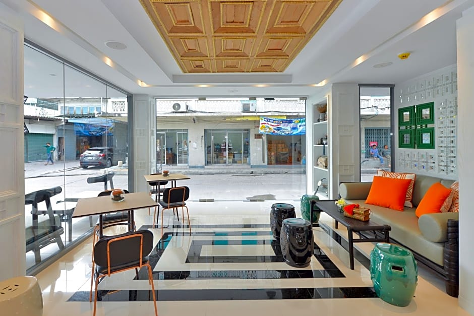 Riva Arun Bangkok (SHA Plus)