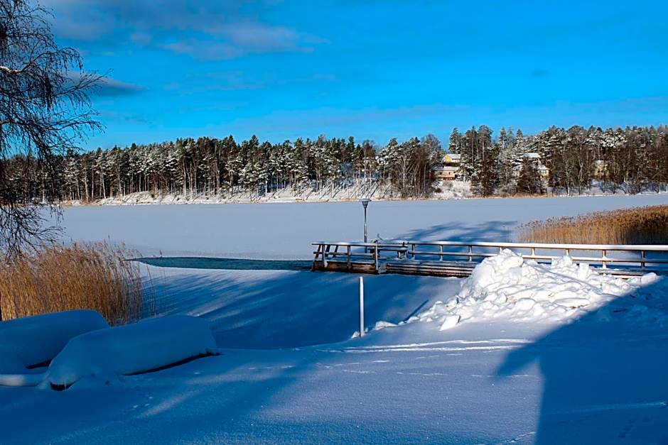 Labbnäs Semesterhem, Radhuset