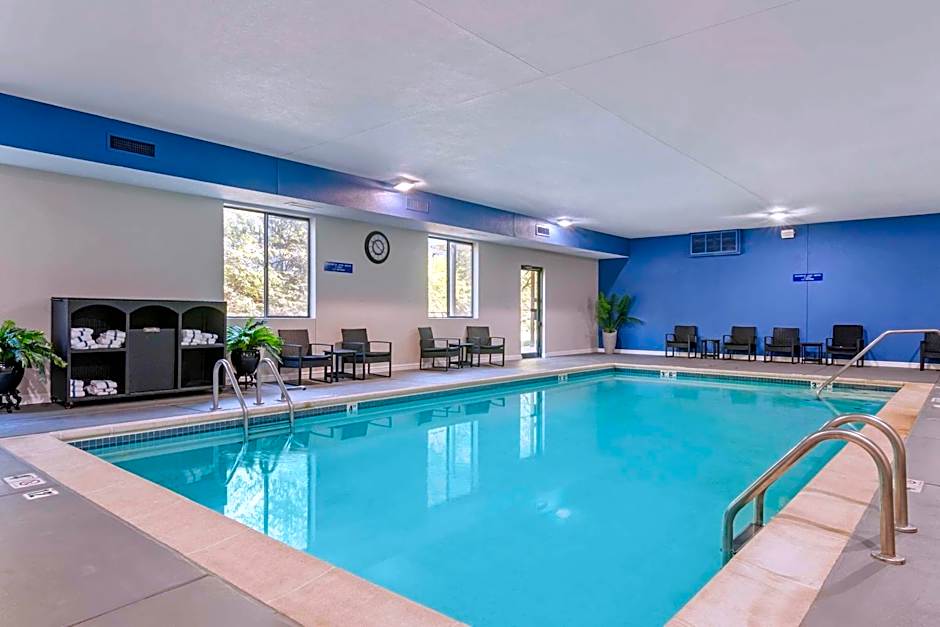 Comfort Suites Saint Charles