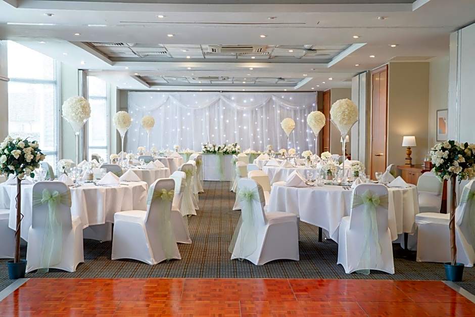 Holiday Inn Basingstoke By IHG