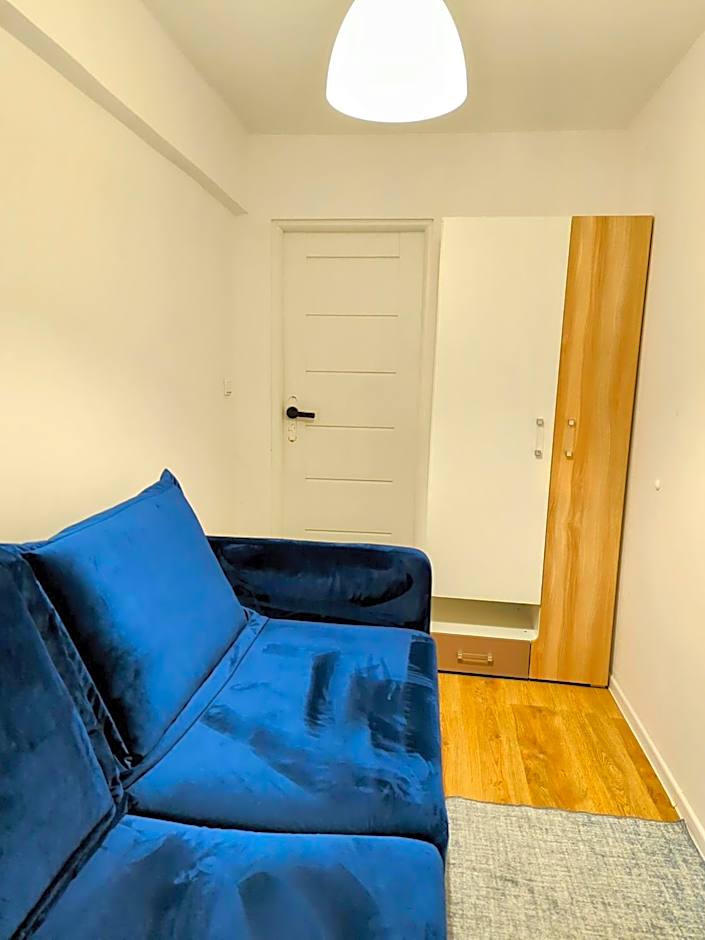 Ursus Rooms-Self Check-in