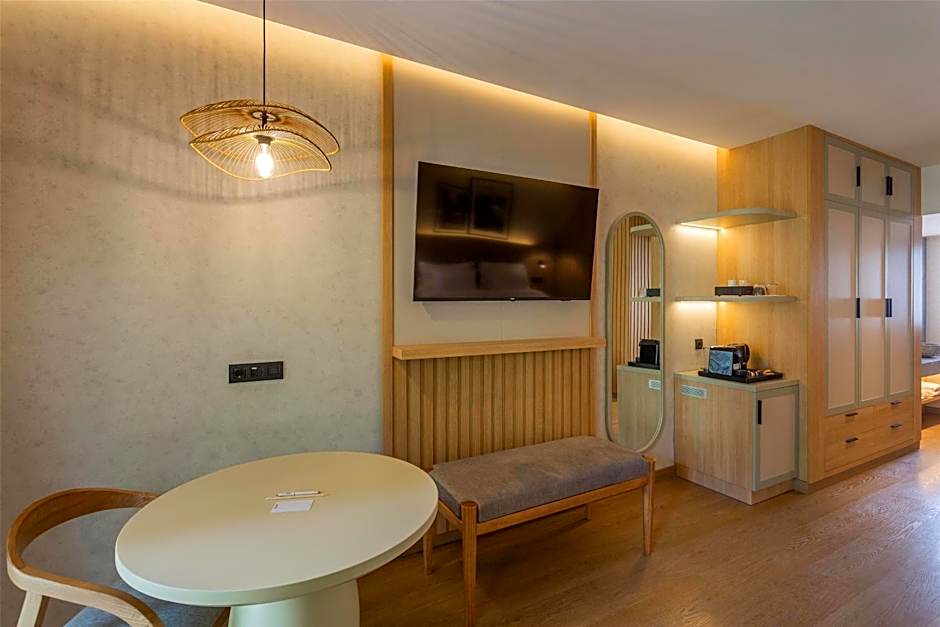 Radisson Resort & Residences Tenerife - Adults Only