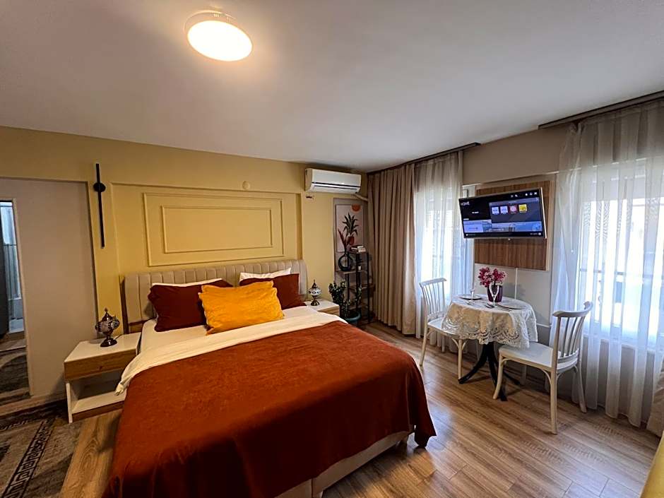 Holy Galata Hotel