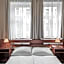 Three Crowns Hotel