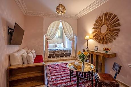 Suite-Famille-Salle de bain privée séparée-Ouazzani
