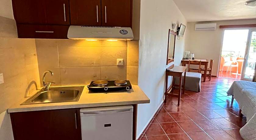 Iolkos Hotel Apartments