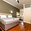 Queen's Hotel by BON Hotels
