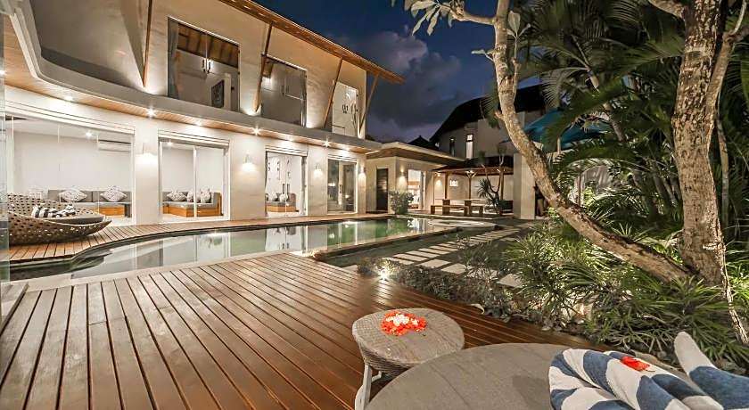 Villa DeDayuh Seminyak