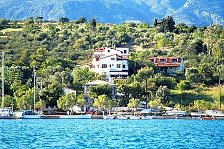 Drymna Hotel