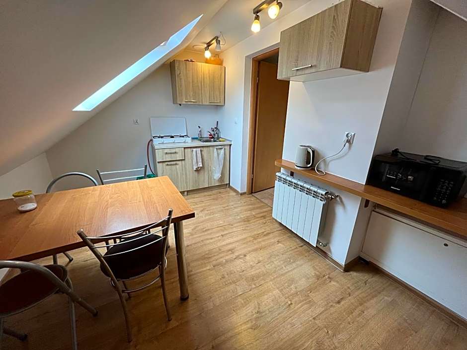 Pokoje ZIELONY ZAKĄTEK