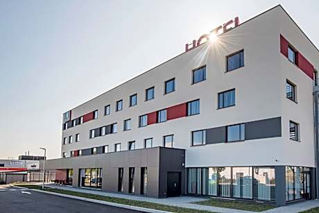 ATOLON PARK HOTEL