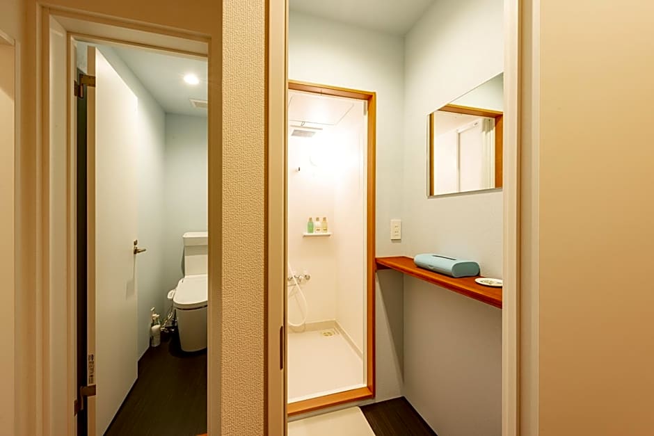 plat hostel keikyu asakusa karin