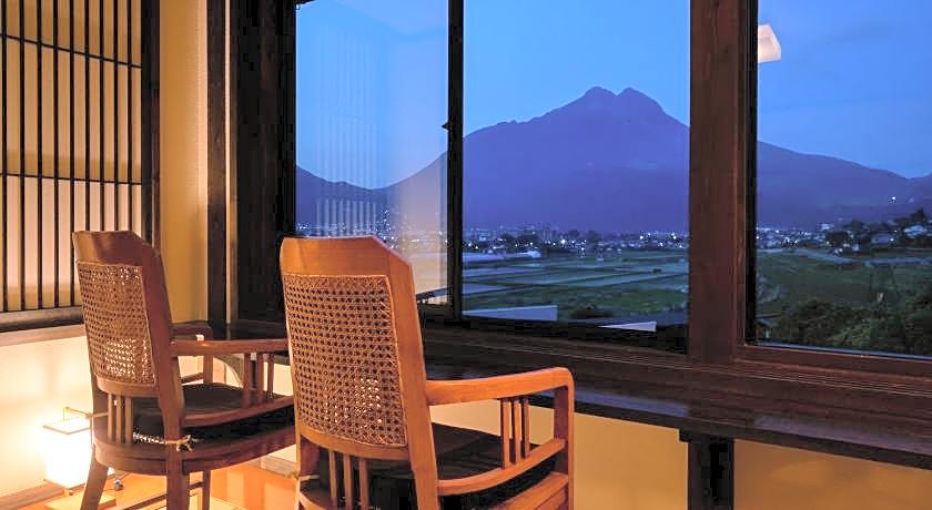 Yufuin Onsen Toshoan