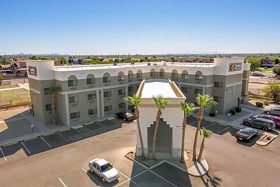 Comfort Inn & Suites Surprise Near Sun City West