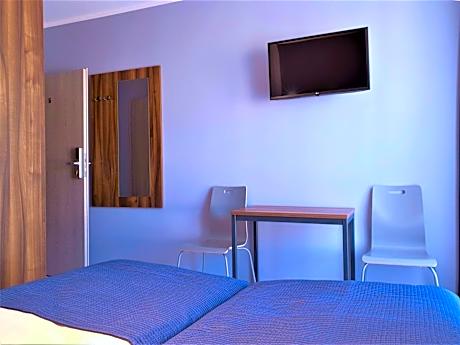 Double or Twin Room with Private Bathroom