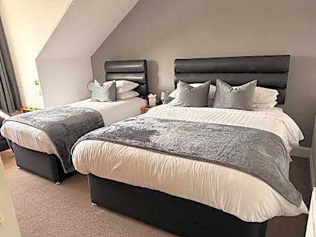 Twin Family Room