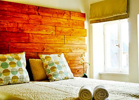 Art Hotel & Hostel
