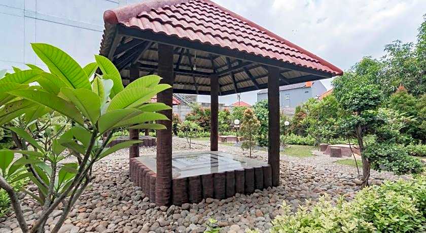 Sans Hotel Budaya Cirebon