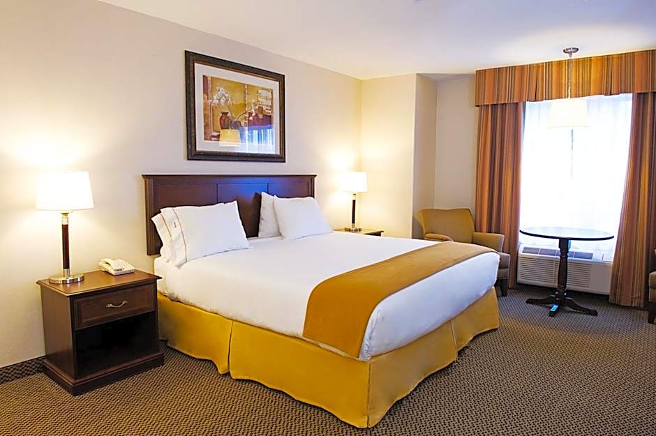 Holiday Inn Express Hotel & Suites - Slave Lake By IHG