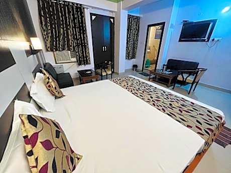 Hotel Mani International