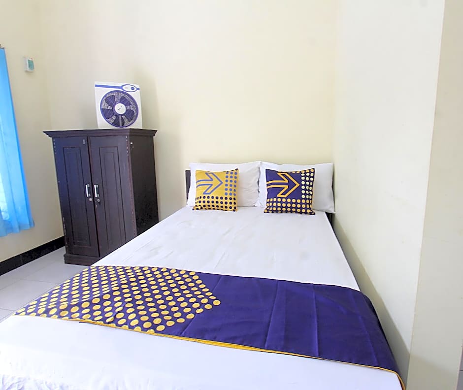 OYO Life 93155 Wisma Sarah