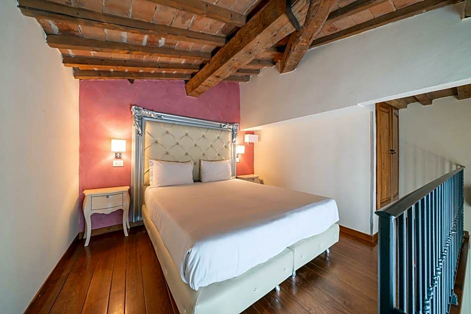 Residenza Conte di Cavour & Rooftop - dBe Hotels