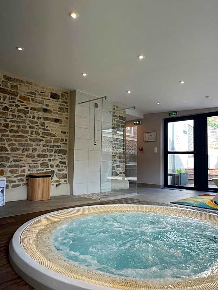 Logis Hotel Spa Restaurant Au Site Normand