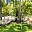 Summer House Backpackers Cairns