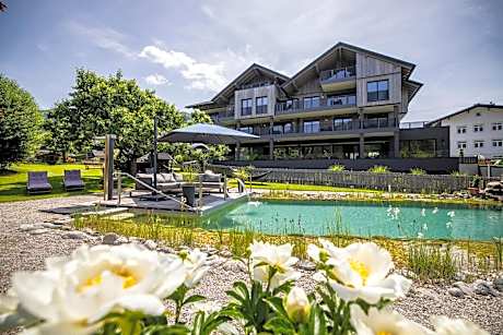 THE MATTHEW - Copper Lodge