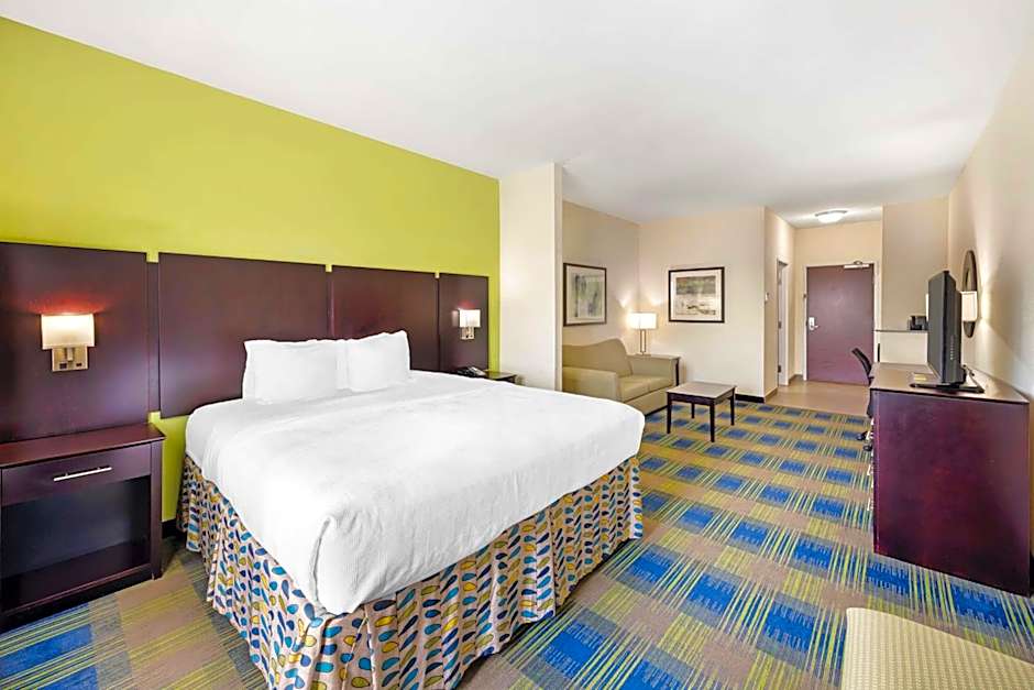 Best Western Plus Pratt