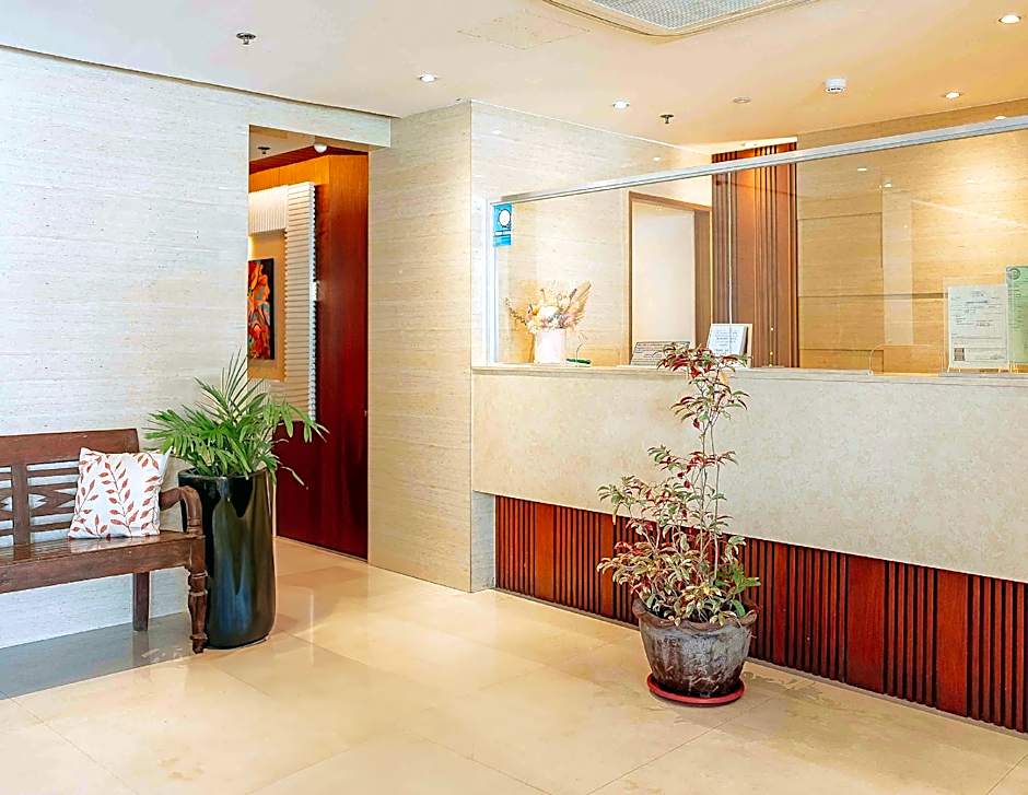 Dumaguete Royal Suite Inn