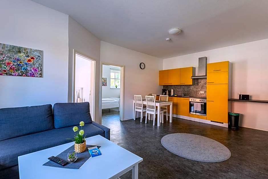 Natura Ferienhaus, Ferienwohnungen in Rhauderfehn , Komfort für Gäste & Firmen ,WLAN & Parkplatz