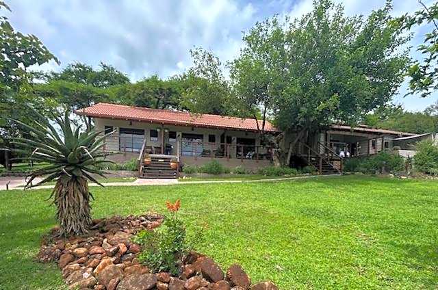 Khululeka Safaris Lodge