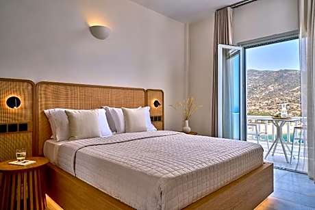 Deluxe Room Sea View