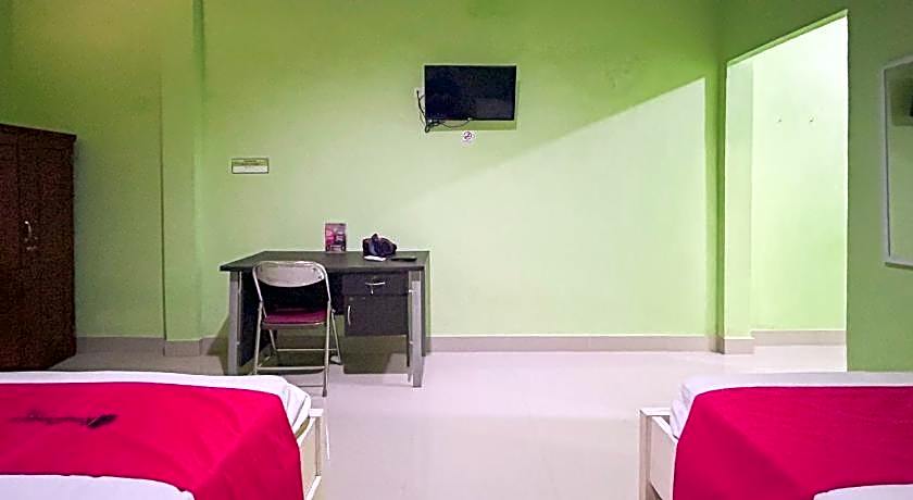 RedDoorz Syariah Near SMA N 6 Palembang