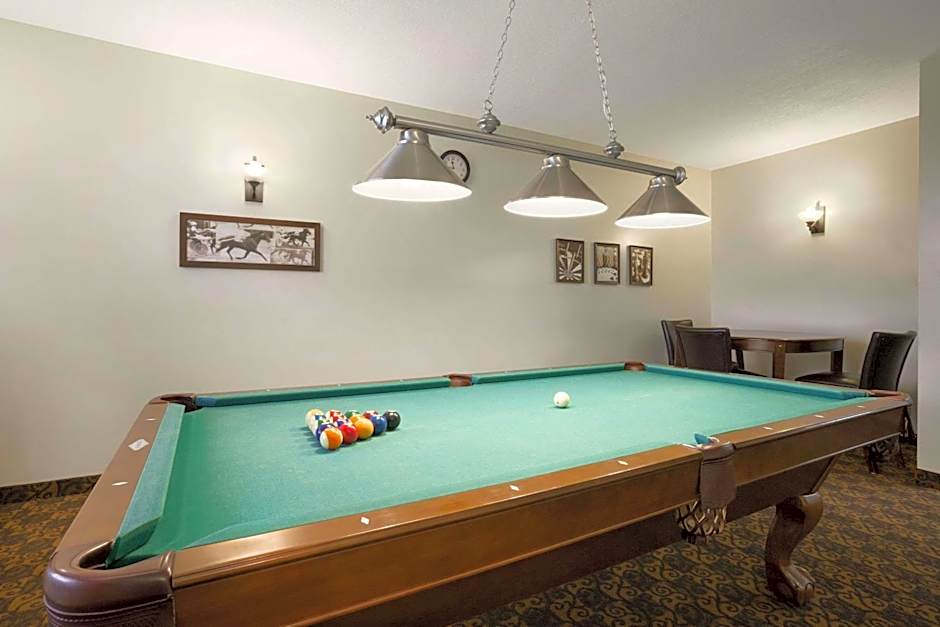 Days Inn by Wyndham Dawson Creek