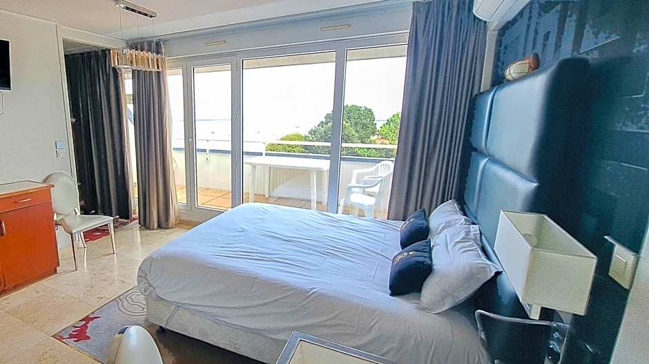 Appart-Hôtel Le Trianon