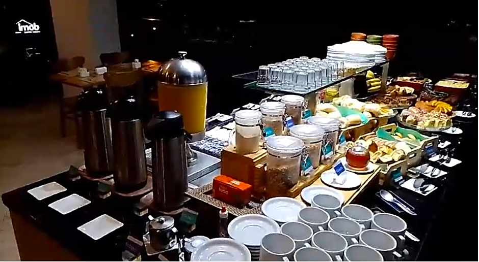 Cosmopolitan Praia Flat