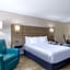La Quinta Inn & Suites by Wyndham Kansas City Lenexa