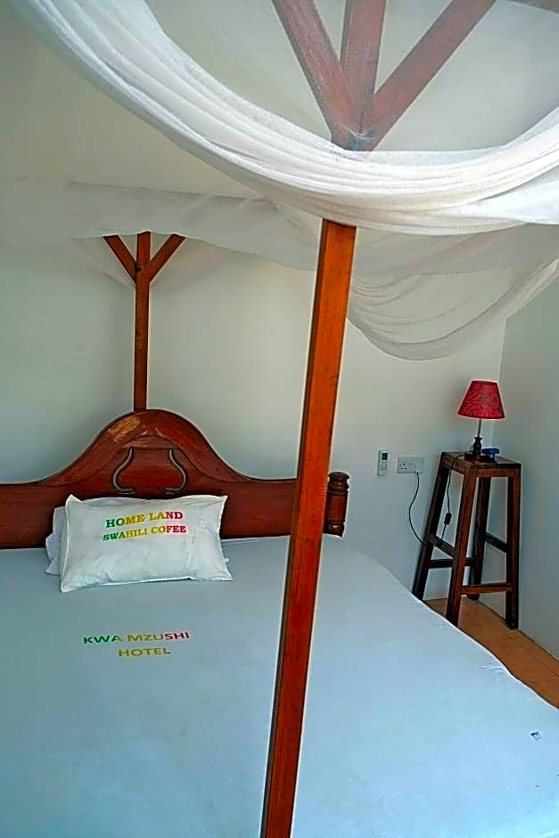 Homeland Swahili Lodge