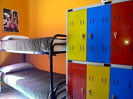 Triple Room with Shared Bathroom
