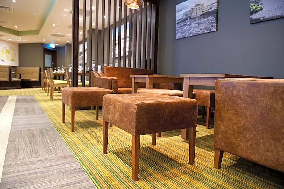 Premier Inn Jersey St Helier (Charing Cross)