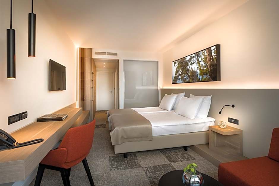 Photo 1 of 5 of Standard 2 Beds with Extra Bed