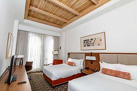 Club Double Room with Two Double Beds